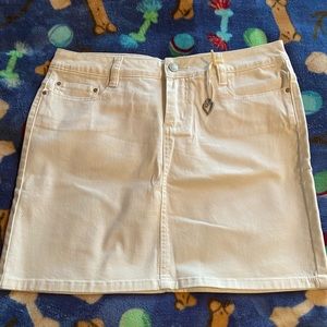 NWOT Thalia Sodi Size 7/8 White Mini Skirt